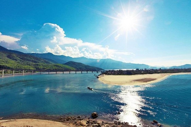 Khu kinh tế Chân Mây - Lăng Cô điều chỉnh xây tối đa 40 tầng - Ảnh 1. Khu kinh tế Chân Mây - Lăng Cô điều chỉnh xây tối đa 40 tầng - Ảnh 1.