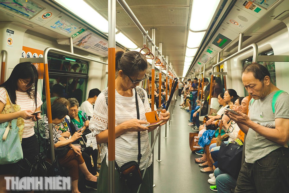 Tuổi trẻ, hãy xách ba lô tới Hồng Kông một chuyến: Sống cùng thanh xuân - Ảnh 2. Tuổi trẻ, hãy xách ba lô tới Hồng Kông một chuyến: Sống cùng thanh xuân - Ảnh 2.