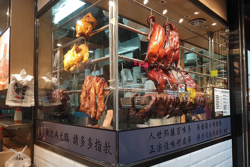 Tuổi trẻ, hãy xách ba lô tới Hồng Kông một chuyến: Sống cùng thanh xuân - Ảnh 3. Tuổi trẻ, hãy xách ba lô tới Hồng Kông một chuyến: Sống cùng thanh xuân - Ảnh 3.