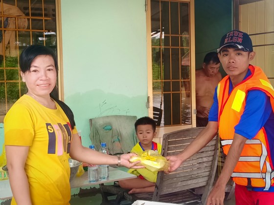 Đảo ngọc Phú Quốc thiệt hại hơn 107 tỉ đồng do ngập cục bộ - Ảnh 2. Đảo ngọc Phú Quốc thiệt hại hơn 107 tỉ đồng do ngập cục bộ - Ảnh 2.