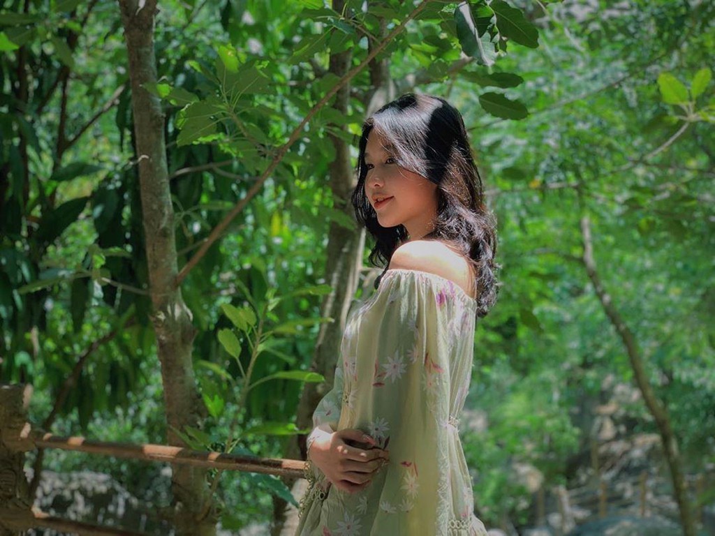 'Tắm tiên' thả ga tại suối khoáng nóng đẹp quên lối về ở Đà Nẵng - Ảnh 2. 'Tắm tiên' thả ga tại suối khoáng nóng đẹp quên lối về ở Đà Nẵng - Ảnh 2.