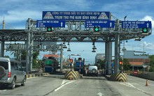 Xem xét dừng thu phí BOT Bắc - Nam Bình Định nếu chậm sửa đường