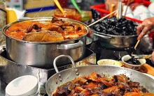 5 con hẻm ẩm thực 'đi một bước gặp một quán ăn' ở TP HCM