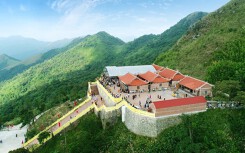 Tháng 7 Vu Lan, ghé chùa Ngọa Vân, về mảnh đất thiêng ngàn năm mây phủ