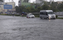 Đà Nẵng 'thúc' xử lí thoát nước chống ngập ở sân bay