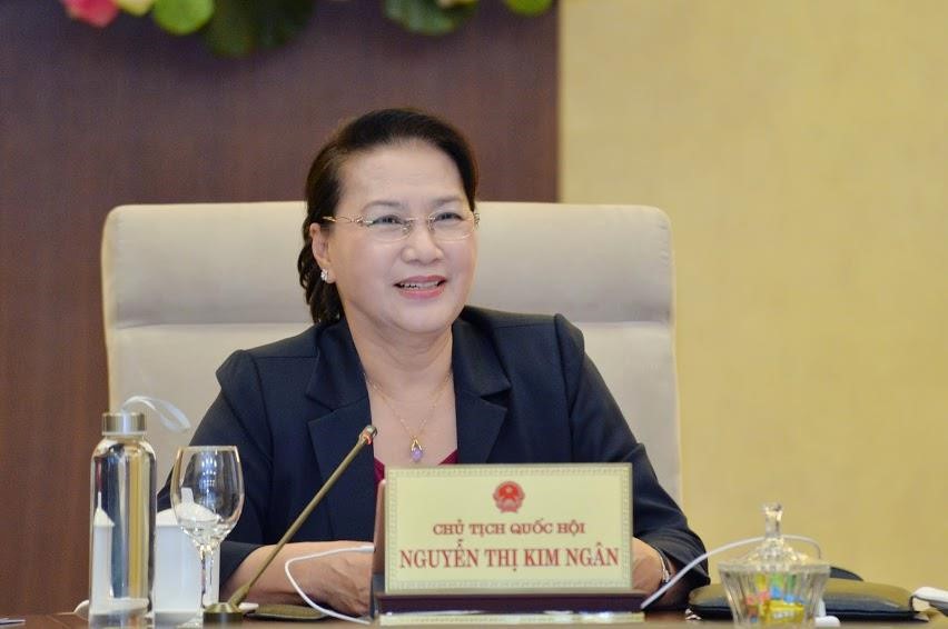 Chủ tịch Quốc hội: Tăng giờ làm thêm là phản tiến bộ xã hội - Ảnh 2. Chủ tịch Quốc hội: Tăng giờ làm thêm là phản tiến bộ xã hội - Ảnh 2.