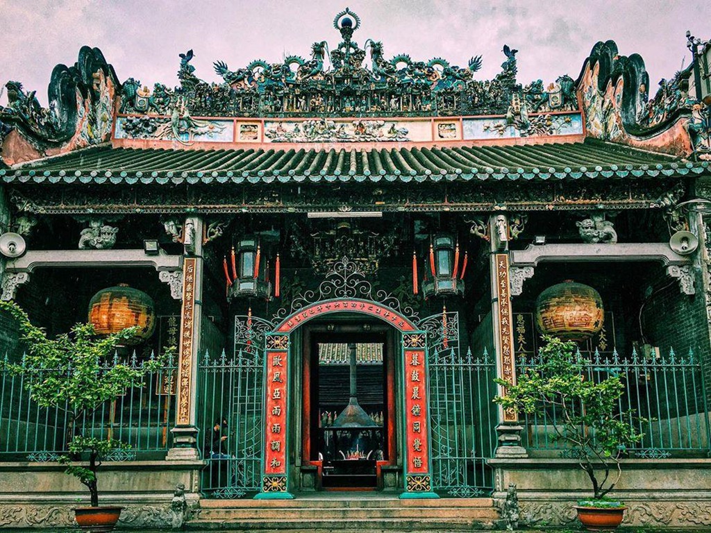 Bửu Long và 5 ngôi chùa nổi tiếng linh thiêng khu vực phía Nam - Ảnh 3. Bửu Long và 5 ngôi chùa nổi tiếng linh thiêng khu vực phía Nam - Ảnh 3.