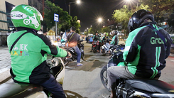 Singapore, Indonesia tìm cách quản giá cước Grab, Go-Jek