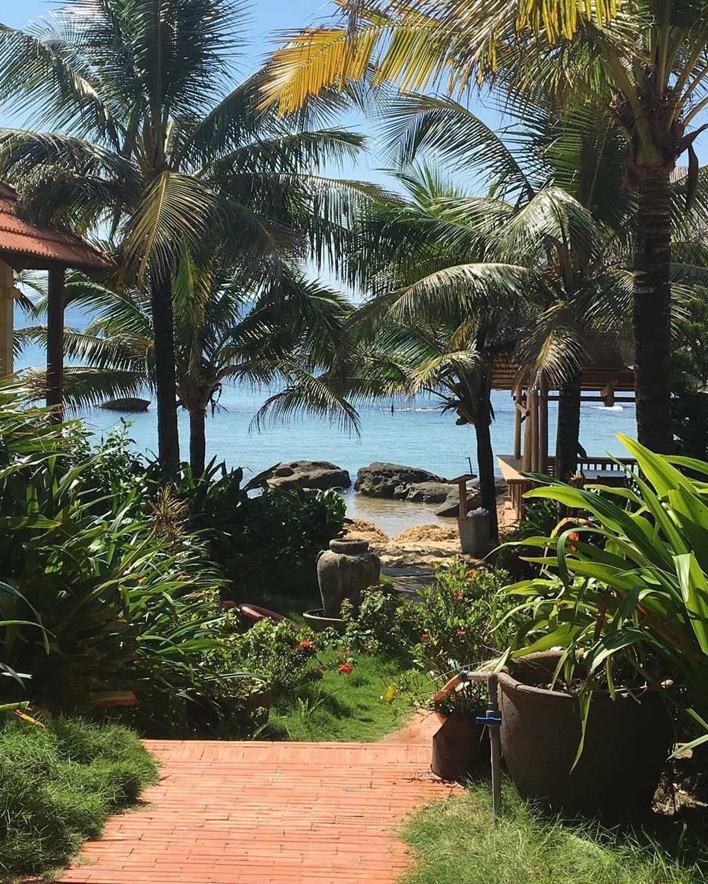 7 khach san o Phu Quoc song ao dep, gia vua tui tien hinh anh 1 7 khach san o Phu Quoc song ao dep, gia vua tui tien hinh anh 1