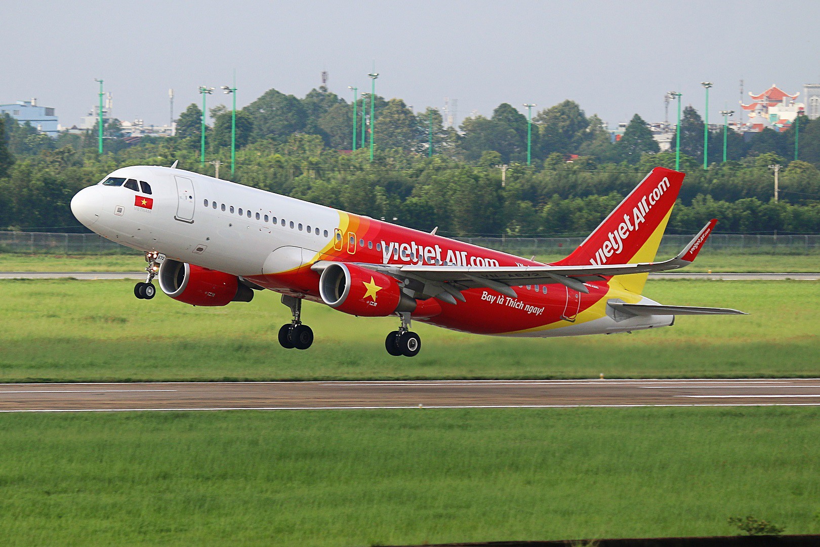 Vietjet (1)