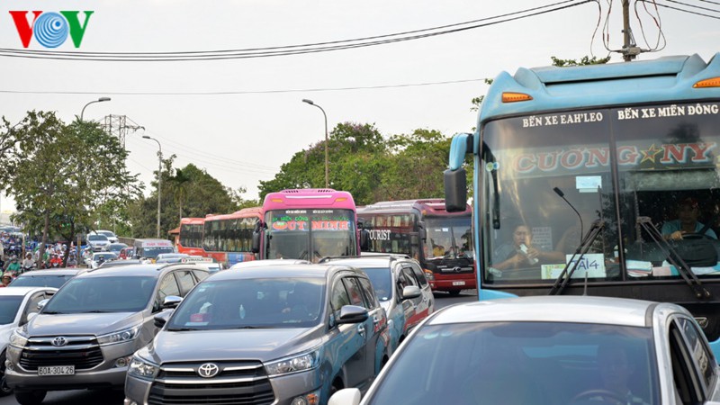 Thu phí vào nội đô TP HCM là phí chồng phí? - Ảnh 2.