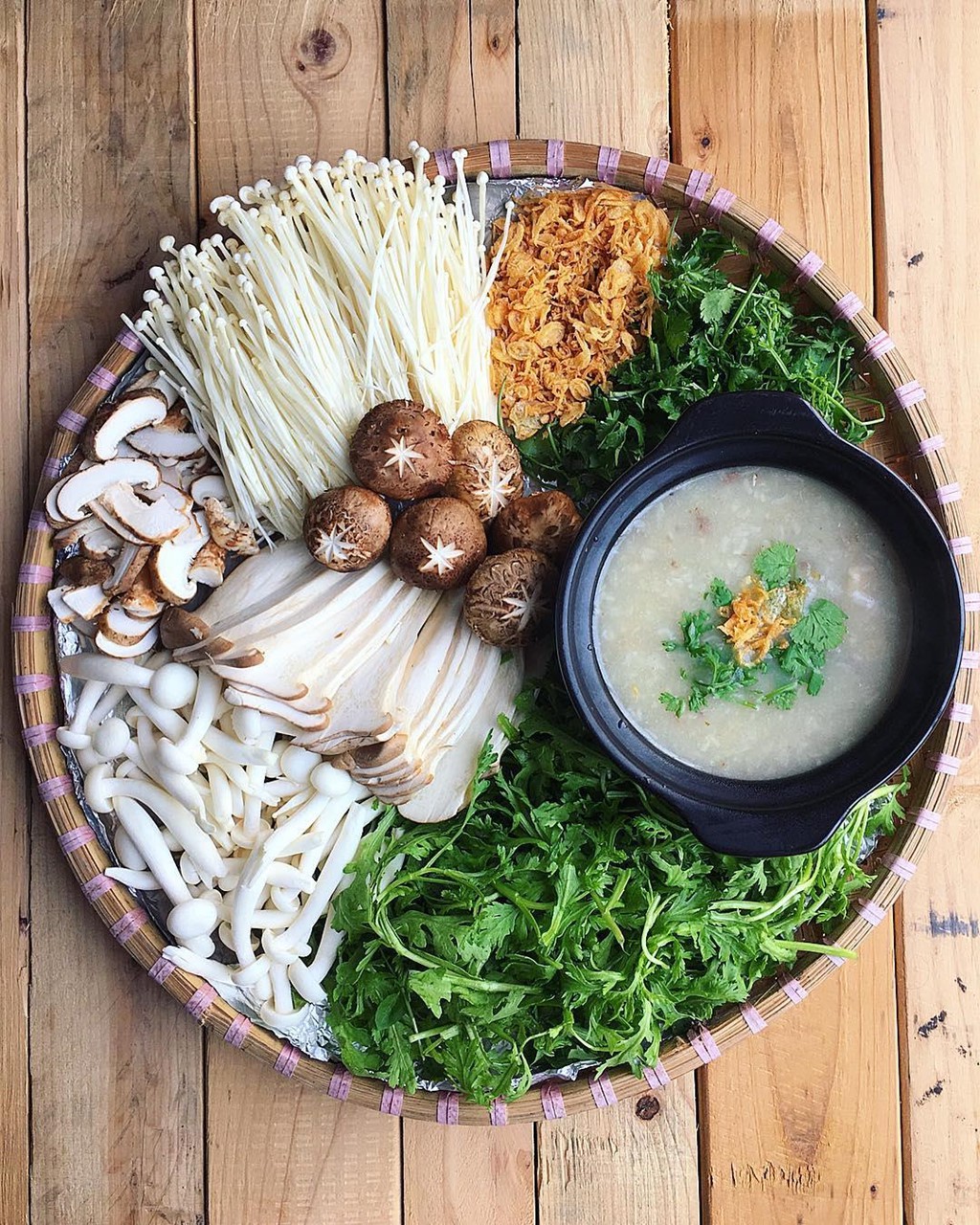 An gi o Ha Noi khi troi mua bao? hinh anh 8 An gi o Ha Noi khi troi mua bao? hinh anh 8