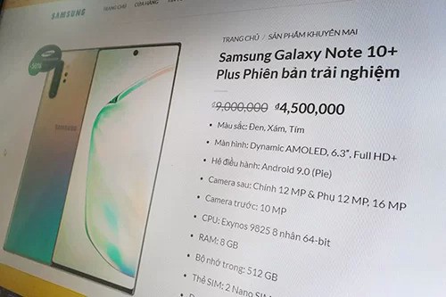 Thu giữ lô điện thoại Samsung nhái giá 4 triệu đồng - Ảnh 1.