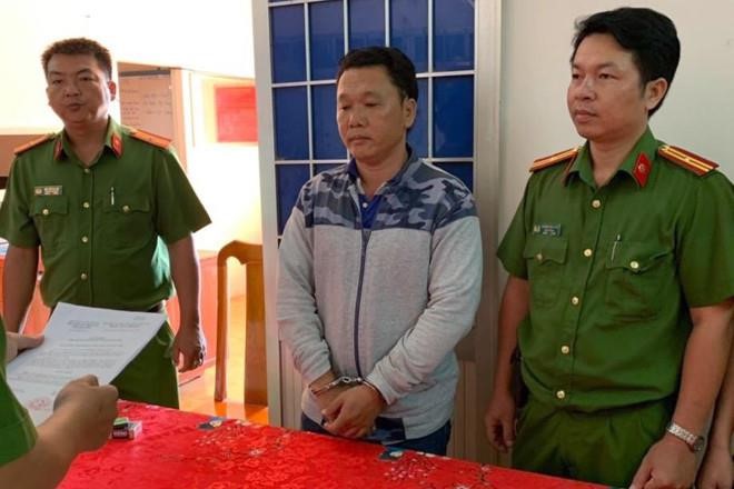 Vì sao nguyên Chủ tịch, Phó chủ tịch UBND TP Trà Vinh bị bắt? - Ảnh 3. Vì sao nguyên Chủ tịch, Phó chủ tịch UBND TP Trà Vinh bị bắt? - Ảnh 3.