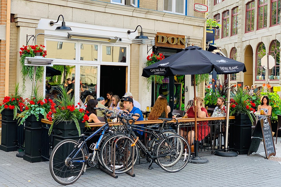 Đến phố cổ Québec, tôi ngỡ ngàng với nét tương đồng với Đà Lạt xứ ta - Ảnh 10. Đến phố cổ Québec, tôi ngỡ ngàng với nét tương đồng với Đà Lạt xứ ta - Ảnh 10.