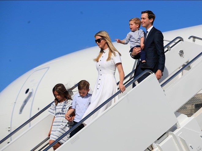 Gia đình Tổng thống Mỹ Donald Trump tiêu xài xa hoa như thế nào? - Ảnh 13. Gia đình Tổng thống Mỹ Donald Trump tiêu xài xa hoa như thế nào? - Ảnh 13.