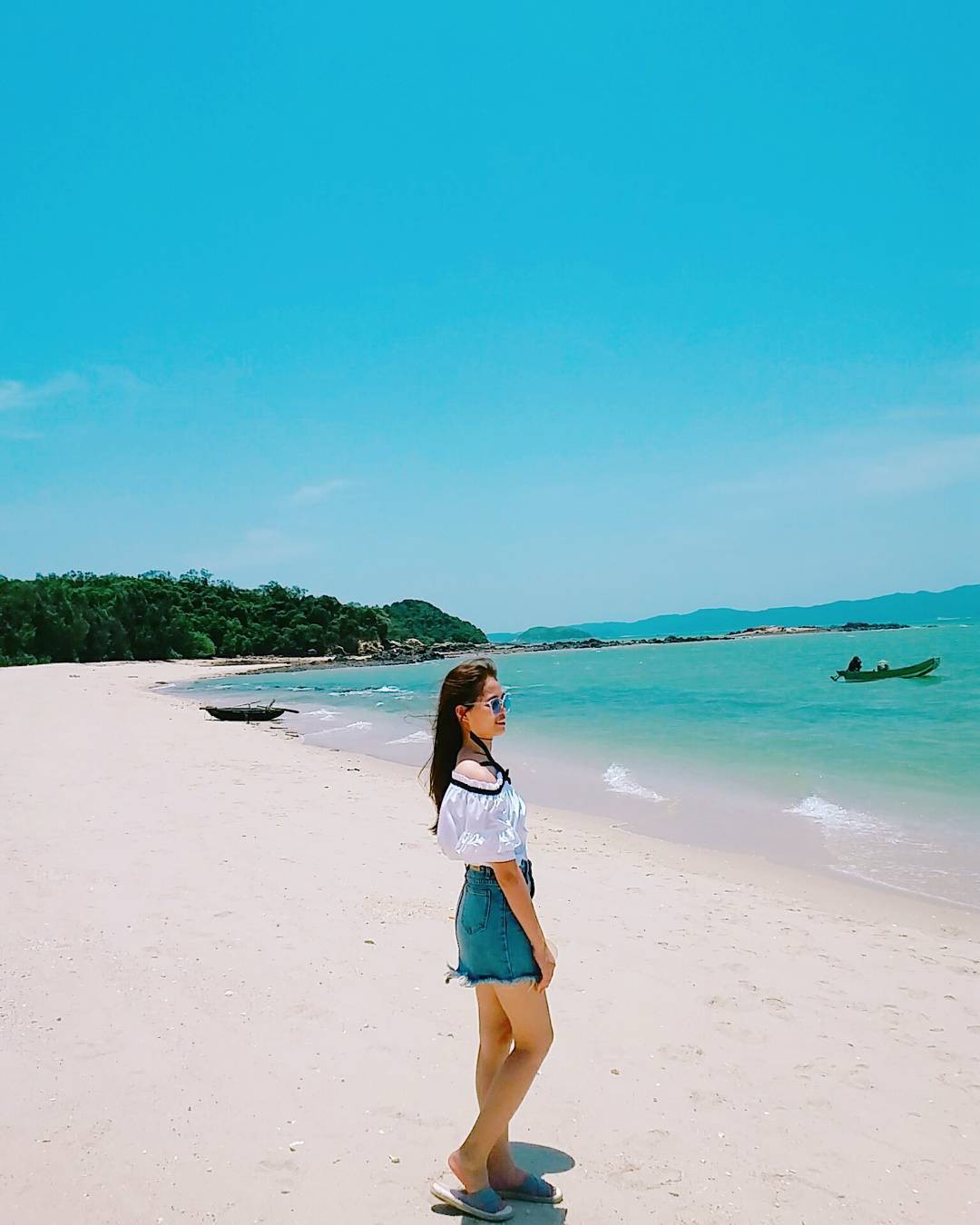 So sánh tour du lịch Hà Nội – Cô Tô 3 ngày 2 đêm - Ảnh 7. So sánh tour du lịch Hà Nội – Cô Tô 3 ngày 2 đêm - Ảnh 7.