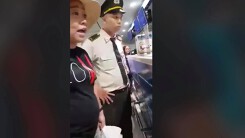 Nữ cán bộ công an nói gì việc mắng chửi nhân viên hàng không?