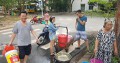 Đà Nẵng: Dân khoan giếng, chấp nhận dùng nước hôi mùi bùn để sinh hoạt