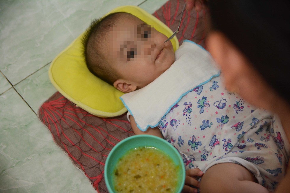 Người đàn ông độc thân 'nhặt' gần trăm đứa con từ nghĩa trang, bãi rác, lề đường - Ảnh 5.