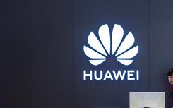 Một câu nói của ông Trump thổi bay 10 tỉ USD từ Huawei