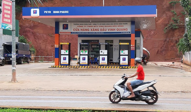 Sau xăng giả, Đắk Nông tiếp tục xử phạt xăng kém chất lượng - Ảnh 1. Sau xăng giả, Đắk Nông tiếp tục xử phạt xăng kém chất lượng - Ảnh 1.