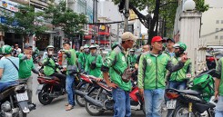 Grab tạm dừng thu thuế 60.000 đồng/ngày của tài xế