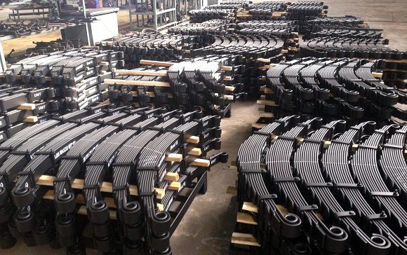 Thời kì vàng son, ô tô Việt cơ hội đại hạ giá - Ảnh 1.