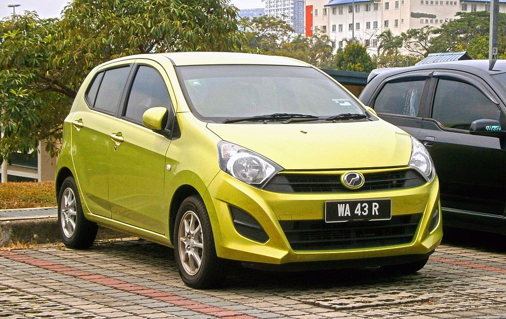 1024px-2014_Perodua_Axia_Standard_G_1 1024px-2014_Perodua_Axia_Standard_G_1