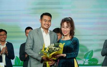 Vợ chồng bà chủ Vietjet lại hợp tác với Grab để phát triển hàng không, ngân hàng