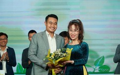 Vợ chồng bà chủ Vietjet lại hợp tác với Grab để phát triển hàng không, ngân hàng
