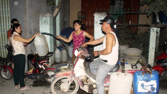 Miền Trung 'khát' nước - Ảnh 1.