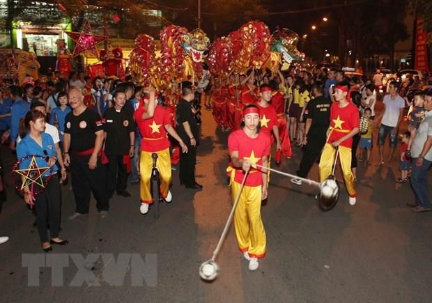Hà Nội cấm hàng loạt tuyến đường để tổ chức lễ hội Trung thu phố cổ - Ảnh 1. Hà Nội cấm hàng loạt tuyến đường để tổ chức lễ hội Trung thu phố cổ - Ảnh 1.