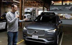 Cựu kĩ sư cao cấp của Google bị buộc tội bán công nghệ cho Uber