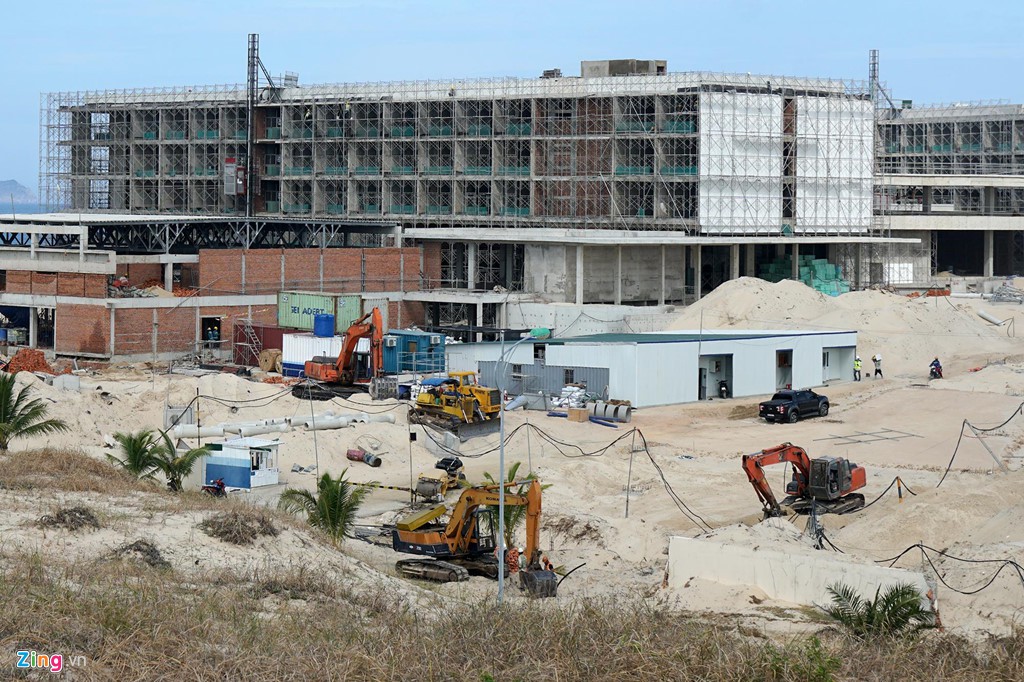 Đại công trường xây dựng hơn 5.000 căn condotel tại Cam Ranh - Ảnh 15. Đại công trường xây dựng hơn 5.000 căn condotel tại Cam Ranh - Ảnh 15.