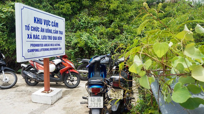 Phượt thủ phớt lờ cảnh báo nguy hiểm, đánh cược mạng sống với tử thần - Ảnh 3. Phượt thủ phớt lờ cảnh báo nguy hiểm, đánh cược mạng sống với tử thần - Ảnh 3.
