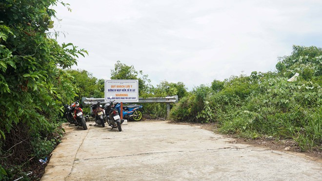 Phượt thủ phớt lờ cảnh báo nguy hiểm, đánh cược mạng sống với tử thần - Ảnh 4. Phượt thủ phớt lờ cảnh báo nguy hiểm, đánh cược mạng sống với tử thần - Ảnh 4.