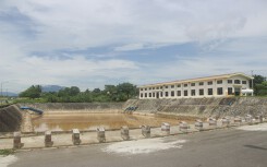 Đà Nẵng xây đập tạm ngăn mặn 'cứu' nước sinh hoạt cho người dân