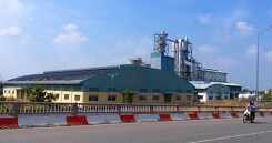 Chính phủ 'ôm nợ' tỉ đô cho nhiều ông lớn