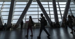Du khách rời Malaysia phải đóng 'thuế tạm biệt' Malaysia
