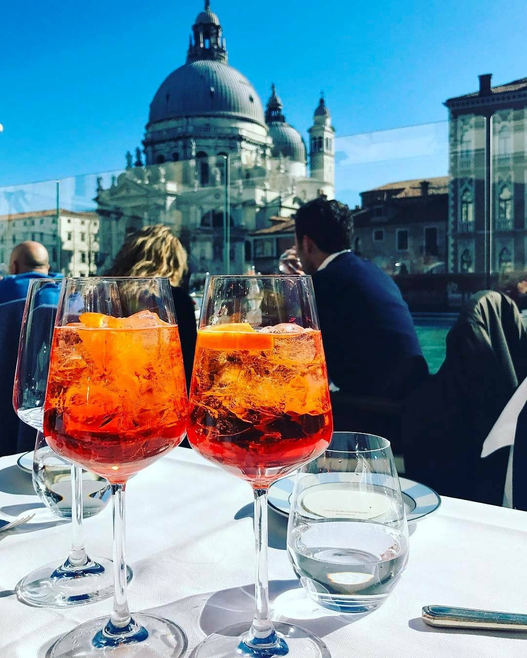 Những luật cấm kì lạ du khách cần lưu ý khi đến Venice - Ảnh 7.