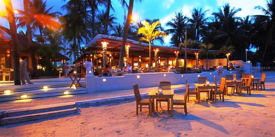 Trải nghiệm hành trình du lịch Nha Trang 3 ngày 2 đêm hấp dẫn và thú vị trong ngày hè - Ảnh 9. Trải nghiệm hành trình du lịch Nha Trang 3 ngày 2 đêm hấp dẫn và thú vị trong ngày hè - Ảnh 9.