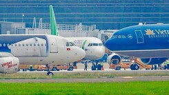 Bão số 4: Sân bay Vinh, Đồng Hới ngừng tiếp nhận máy bay đến trưa nay