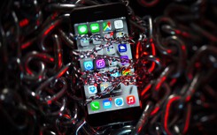 Google cho biết các trang web độc hại đã âm thầm hack iPhone trong nhiều năm