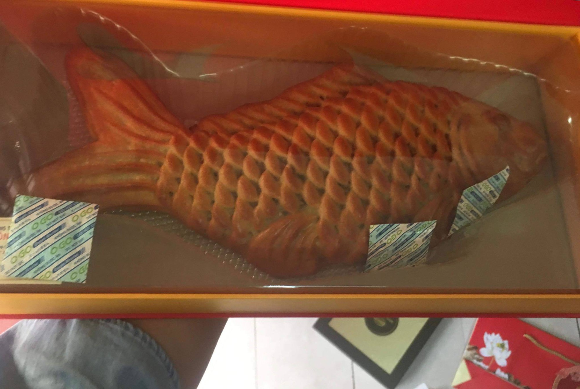 Bánh trung thu siêu to khổng lồ, nặng 4 kg, cả nhà ăn không hết - Ảnh 3. Bánh trung thu siêu to khổng lồ, nặng 4 kg, cả nhà ăn không hết - Ảnh 3.