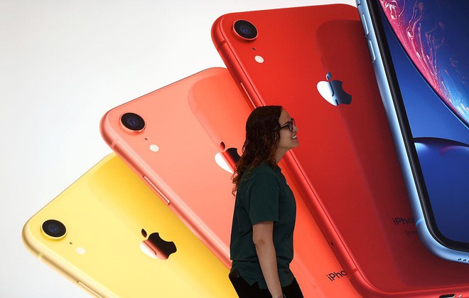 web-iphone-apple-carnegie-library-reuters-1558686376669-1565309688851706889316 web-iphone-apple-carnegie-library-reuters-1558686376669-1565309688851706889316