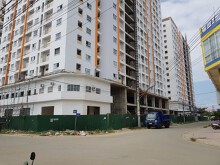 Cư dân nhà ở xã hội Hoàng Quân Nha Trang lại căng băng rôn đòi nhà