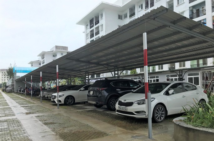 Vụ chung cư chặt chém phí giữ ôtô: Chủ đầu tư lấp liếm, đoàn kiểm tra bị qua mặt? - Ảnh 1. Vụ chung cư chặt chém phí giữ ôtô: Chủ đầu tư lấp liếm, đoàn kiểm tra bị qua mặt? - Ảnh 1.