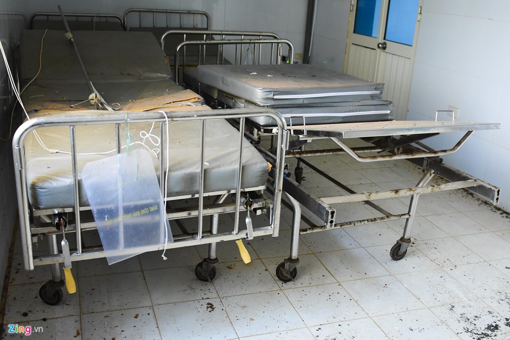 Dân khốn khổ vì bệnh viện tiền tỉ rớt hạng thành phòng khám - Ảnh 16. Dân khốn khổ vì bệnh viện tiền tỉ rớt hạng thành phòng khám - Ảnh 16.