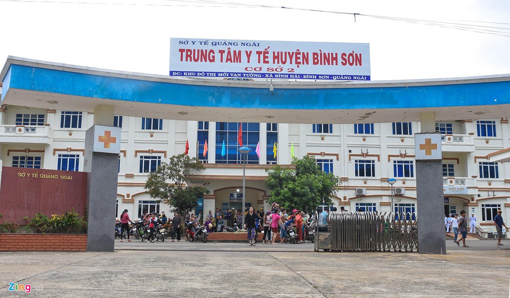 Dân khốn khổ vì bệnh viện tiền tỉ rớt hạng thành phòng khám - Ảnh 4. Dân khốn khổ vì bệnh viện tiền tỉ rớt hạng thành phòng khám - Ảnh 4.